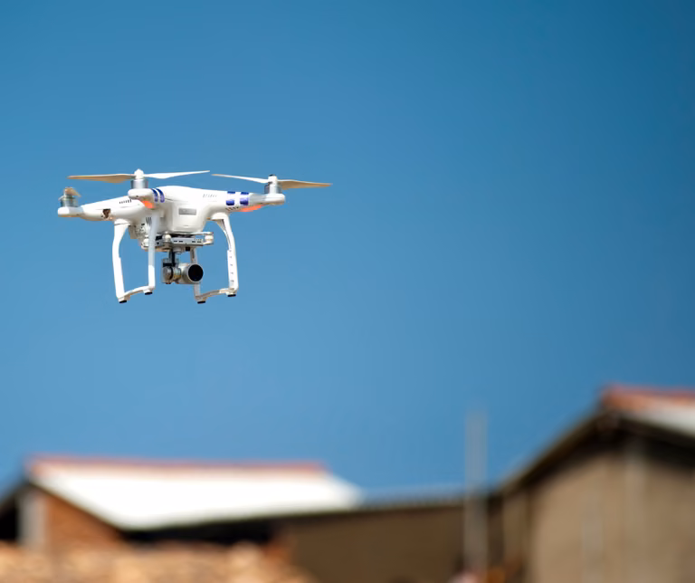 Dron sprawdzi czym palisz w piecu!