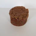 Czekoladowe babeczki z truskawkami.