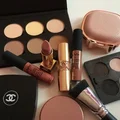 Makeup w brązowym odcieniu