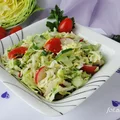 Surówka z młodej kapusty