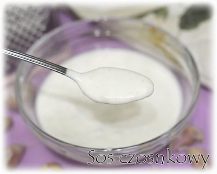 Sos czosnkowy (dip)