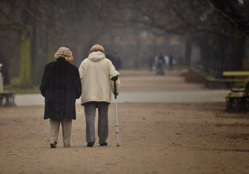 Rewolucja dla seniorów! Program ASY 2026 zmienia wszystko