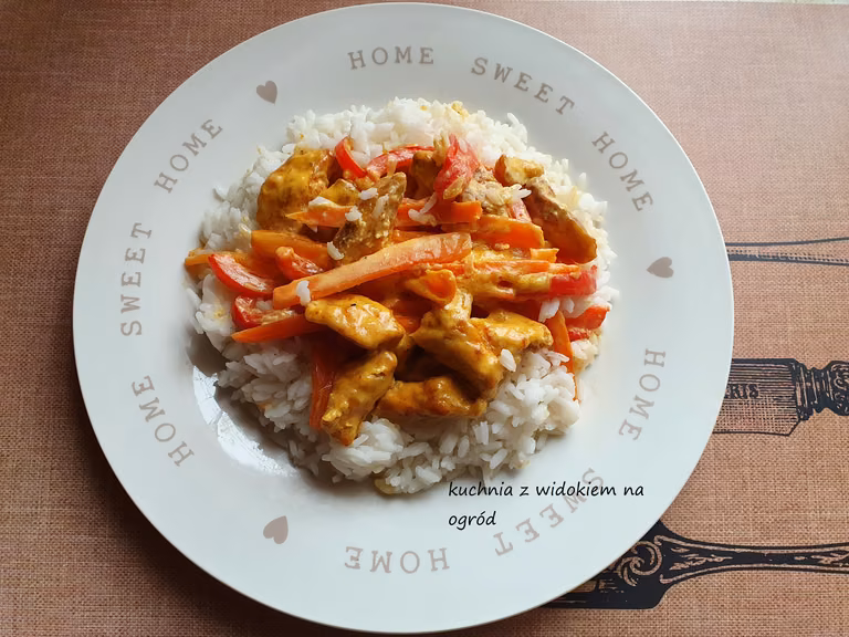 Kurczak curry z warzywami