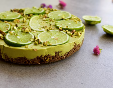 Limonkowa tarta z awokado.