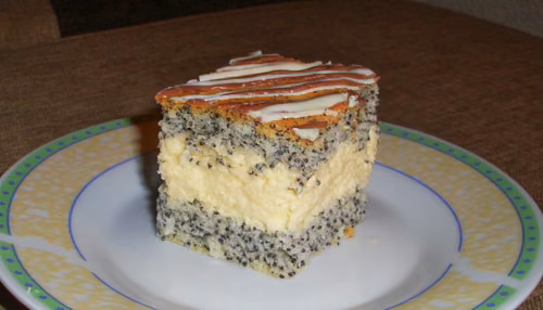 Mazurek makowo-kokosowy
