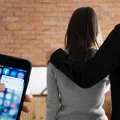 Cyberprzestępcy są bezlitośni! Konta zmarłych stały się kolejnym celem oszustów!