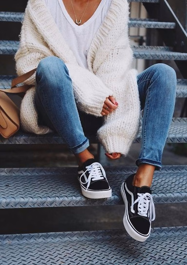 Sweter oversize i jeansy