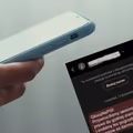 “Głosuj na PiS”. Polacy dostają dziwne SMS o darmowych pogrzebach!