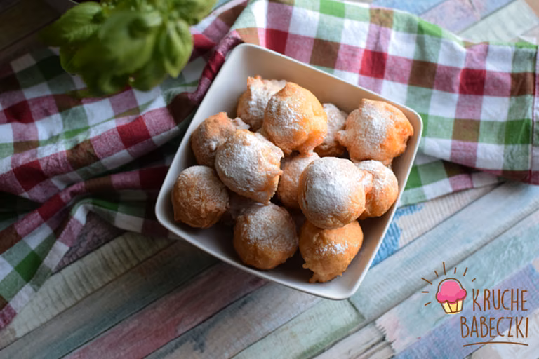 EKSPRESOWE MINI PĄCZKI Z JOGURTEM GRECKIM
