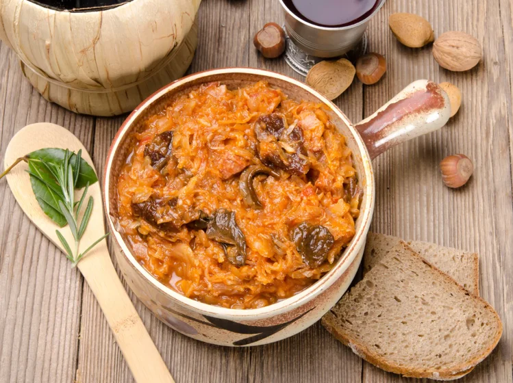 Zdjęcie Wsyp to do kapusty i zamieszaj. Bigos nabierze głębokiego smaku jak nigdy wcześniej #1