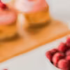 2 przepisy na zdrowe przekąski dla dzieci z wykorzystaniem pełnoziarnistej kaszki dla dzieci –spróbuj daktylowych kulek mocy lub bananowych muffinek z