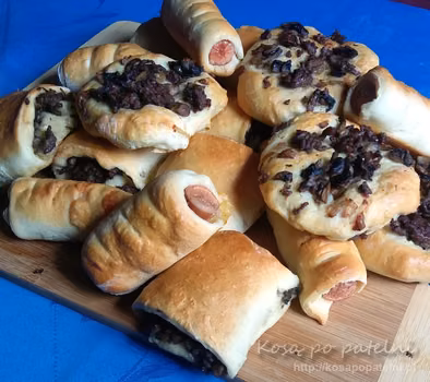 Paszteciki i hot-dogi chlebowe