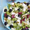 Sałatka z mozzarella i bazyliowym pesto