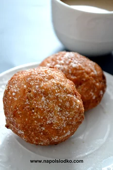 Orkiszowe pączki bez cukru, mleka i jaj