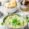 HUMMUS Z BIAŁEJ FASOLI Z AWOKADO