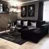 Mroczny salon