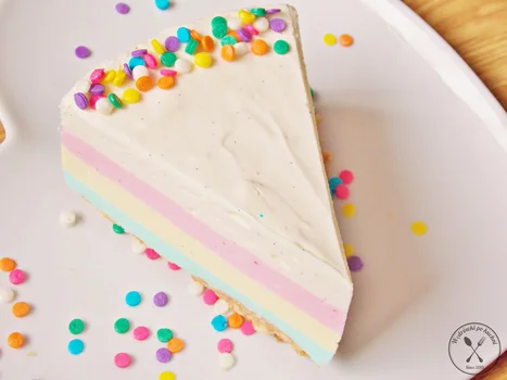 Pastelowy sernik na zimno
