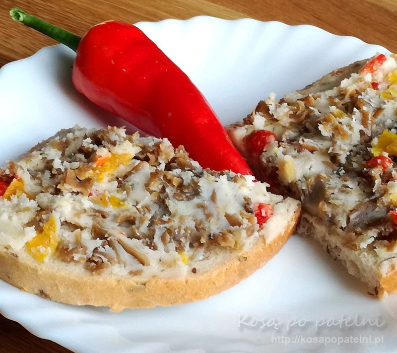 Smalec grzybowy z papryką