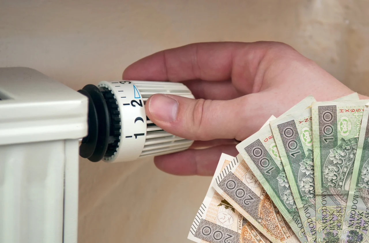 Rząd szykuje nowe świadczenie i rozważa zamrożenie cen! Bon ciepłowniczy ma objąć około 2 miliony osób