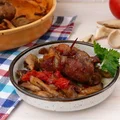 ZRAZY Z KARKÓWKI PIECZONE NA BOCZNIAKACH