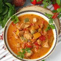 Gulasz drobiowy z papryką z multicookera