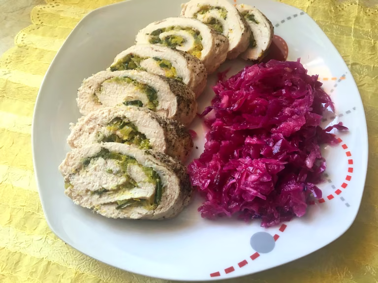 Fit roladki z indyka faszerowane porem