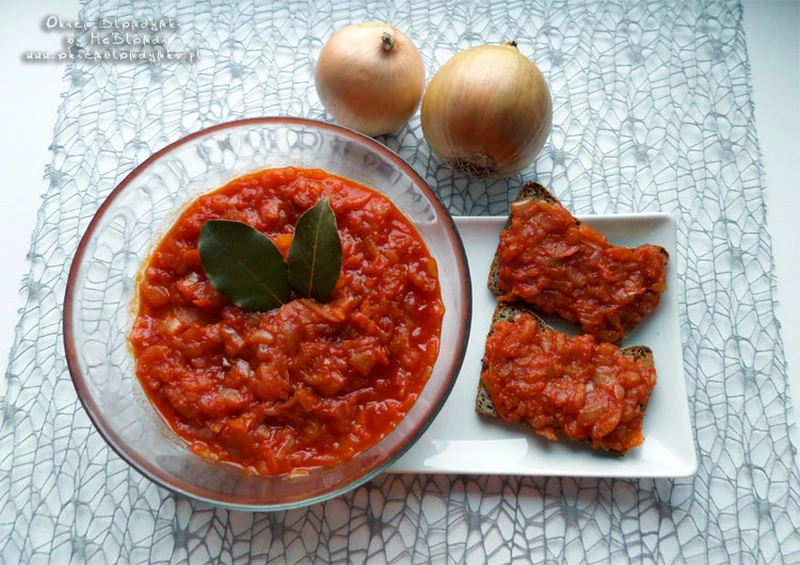 Cebulka a la chutney do śledzi i nie tylko – prosty przepis krok po kroku