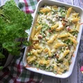 ZAPIEKANKA MAKARONOWA ZE SZPARAGAMI I SUSZONYM POMIDOREM W SOSIE CURRY