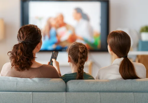 Nowe "300 plus" dla gospodarstw domowych już w 2026 roku! Zniknie obowiązek, który jest zmorą Polaków