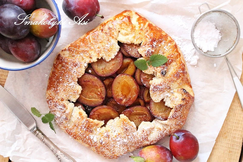 Rustykalna tarta ze śliwkami