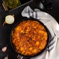 Tortilla de patatas - hiszpański omlet z ziemniakami