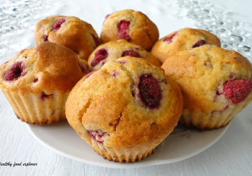 Muffinki jogurtowe z malinami