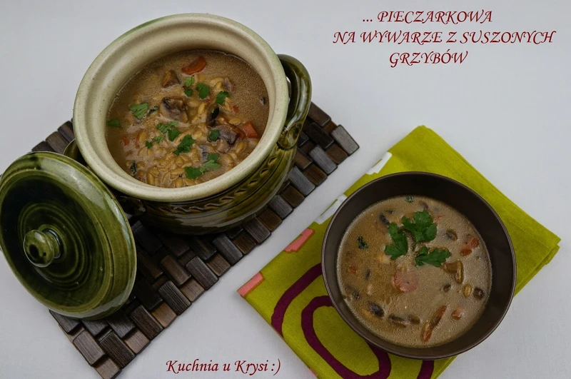 Pyszna zupa pieczarkowa