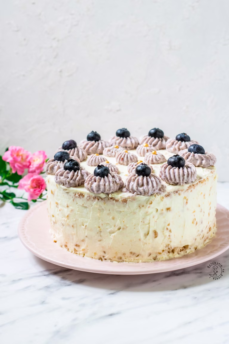 Tort Biały Michałek Z Żelką Borówkową
