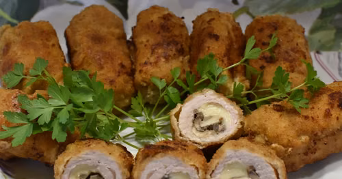 Roladki z pieczarkami i mozzarellą