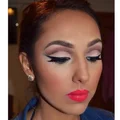 Niezwykle efektowny makijaż