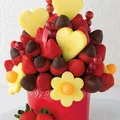 Śliczny bukiecik owocowy