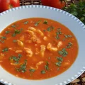 Zupa pomidorowa z kluskami lanymi