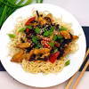 Makaron mie z kurczakiem i grzybami mun