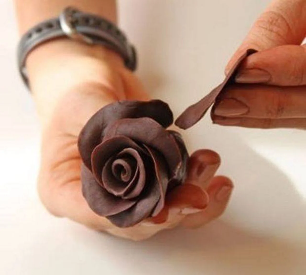 Róża z czekolady