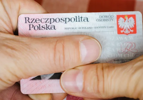 Nadchodzi rewolucja w dowodach osobistych! Banki zyskają większe uprawnienia i powstanie nowy rejestr