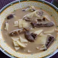 Zupa grzybowa z łazankami