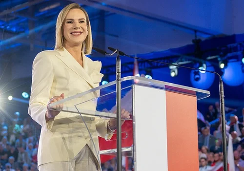 Co Polacy sądzą o Marcie Nawrockiej? Nowy raport mówi wszystko!