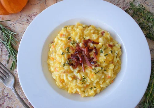 Risotto z dynią i szynką speck