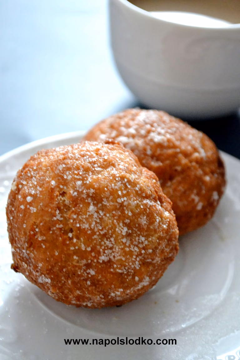 Orkiszowe pączki bez cukru, mleka i jaj