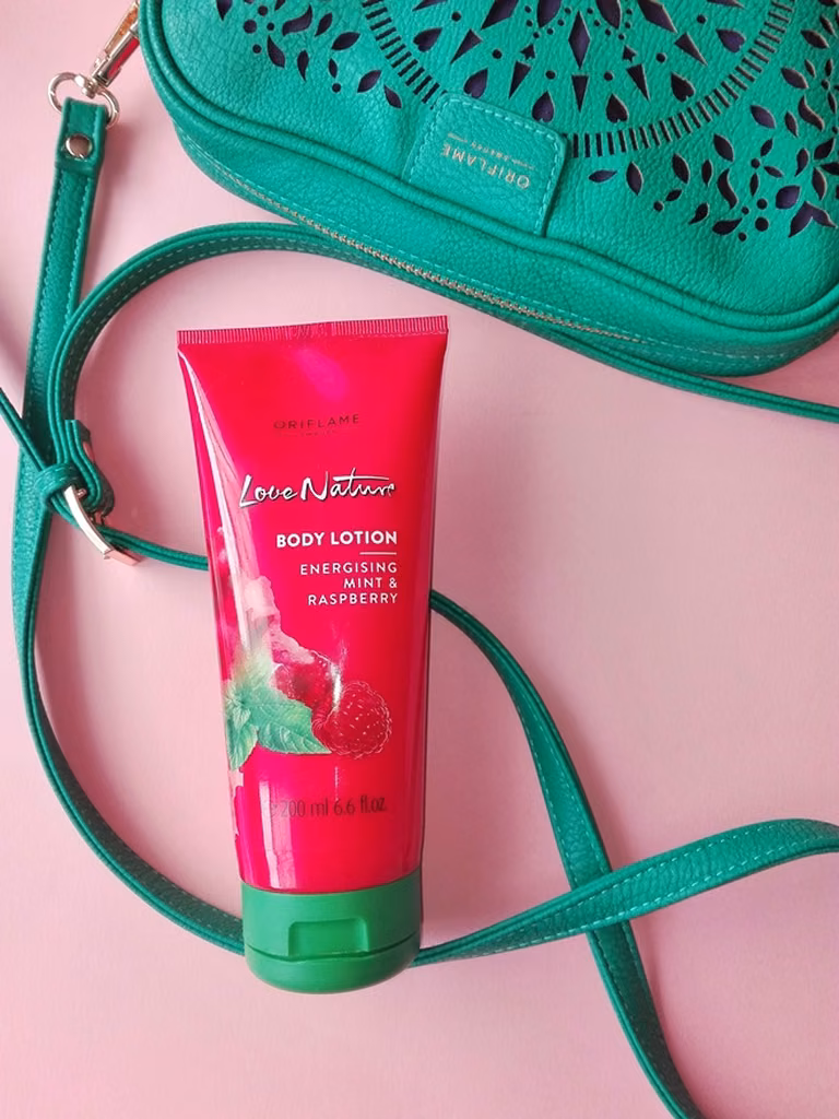 BALSAM DO CIAŁA Z MALINĄ I MIĘTĄ LOVE NATURE ORIFLAME