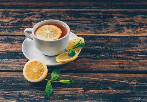 Herbaty dla mamy i herbaty dla taty – jak wybrać prezent, który naprawdę daje przyjemność?