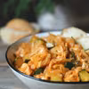 Bigos z cukinią i kurczakiem – Kardamonowy