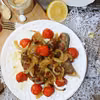 Pieczona biała kiełbasa w marynacie miodowo-musztardowej