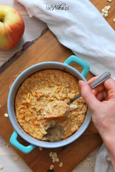 Pieczona owsianka szarlotkowa
